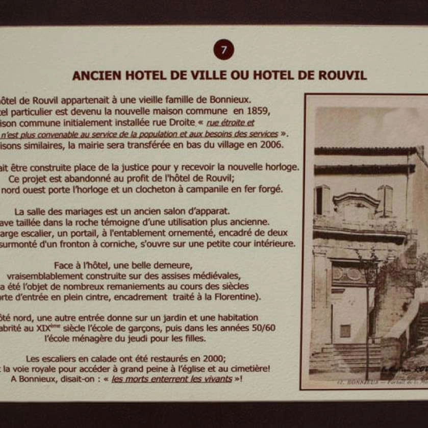 ancien_hotel_de_ville_pancarte.JPG