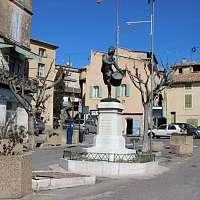 Statue du tambour d'Arcole à Cadenet
