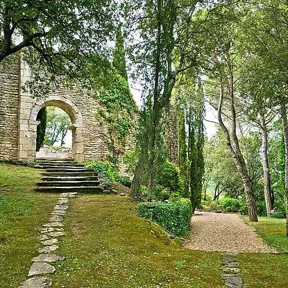 Prieuré de Saint-Symphorien, informations et photos