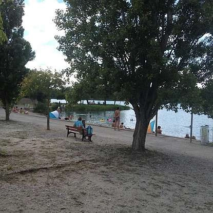 Le Lac/plan d'eau des Vannades à Manosque