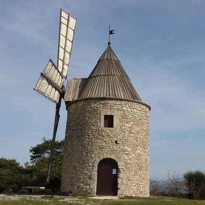 Les 5 plus beaux moulins du Luberon