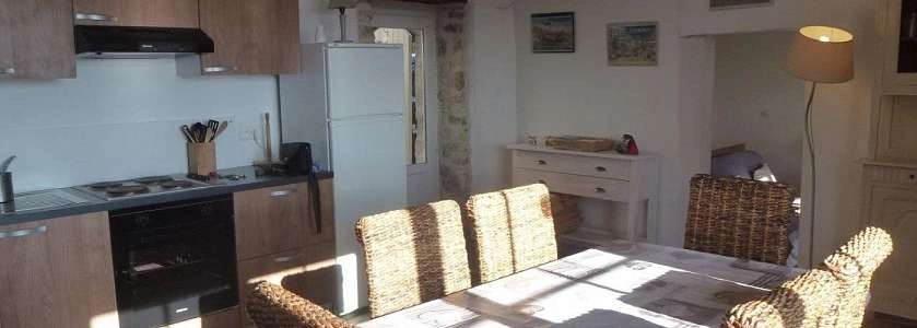 Le marché de Saint-Saturnin-Lès-Apt