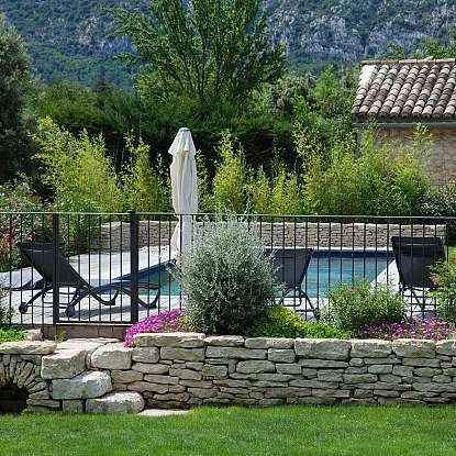 la-maison-magnarelles-luberon la piscine - Copie.jpg