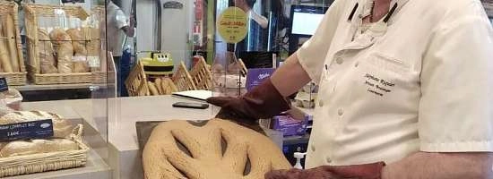 Bienvenue à la Maison du Gibassier dans le village de Lourmarin 