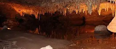Spéléologie dans le Luberon