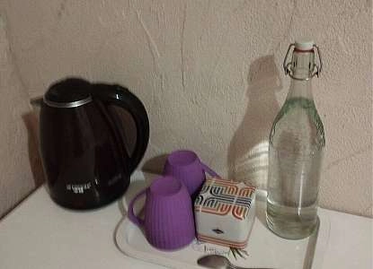 146_4cPIje_6_plateau bouilloire chambre lavande.jpg