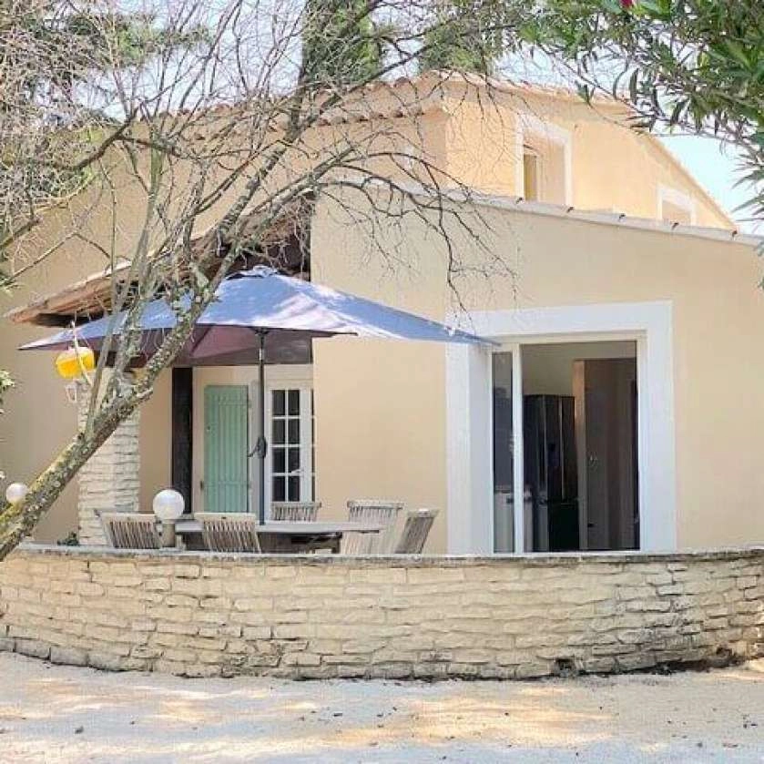 164_3UKBUI_1_terrasse pavillon.jpg