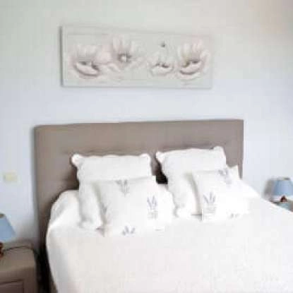 location-maison-luberon-chambre-lavande-1.jpg