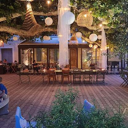 Masdelaterre-ambiance4_table_dhotes-isle-sur-la-sorgue-cavaillon-luberon.jpg