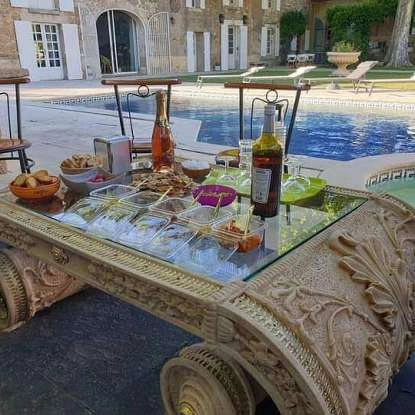 Le-mas-des-Flaneraies-apero.jpg