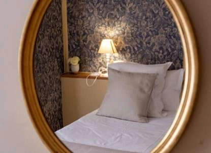 LA MAISON D'EMMA BOURGADE MIROIR 5.jpg