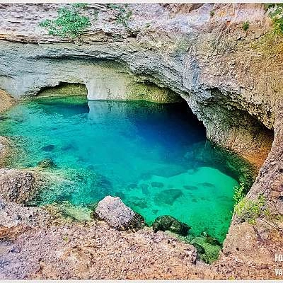 Les Mystères du Gouffre à Fontaine-de-Vaucluse - ML Escapade Tours