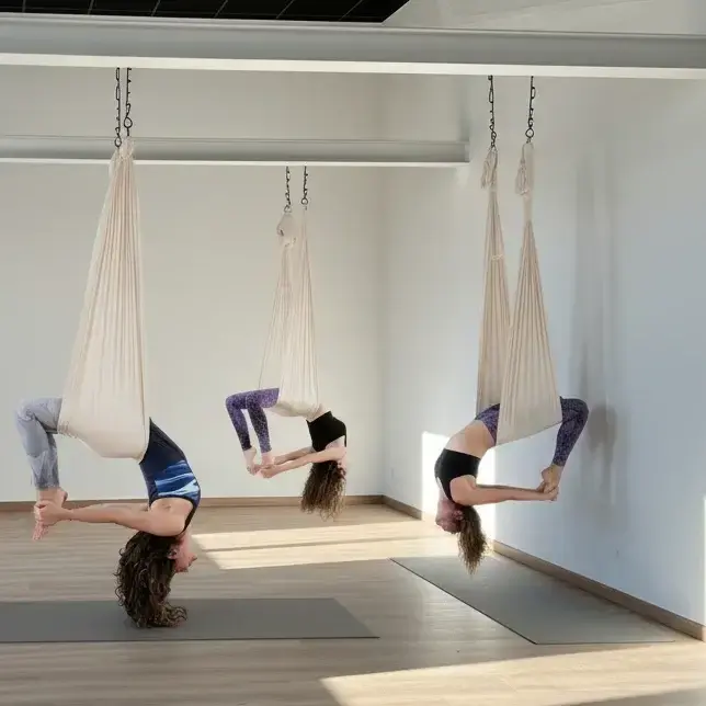 Yoga aérien au centre de bien-être Harmonéa