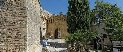 Visiter le Luberon en trottinettes électriques pour adulte : Adieu stationnement