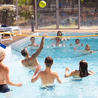 __2022_Thomas_Lambelin_Au_Tylo_Soleil__42__Animations_Piscine_Club_Ado.jpg