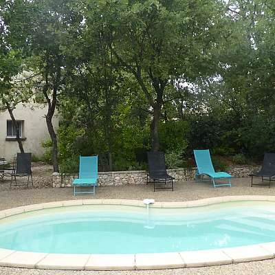 Le cabanon 3 *** à St Saturnin les Apt