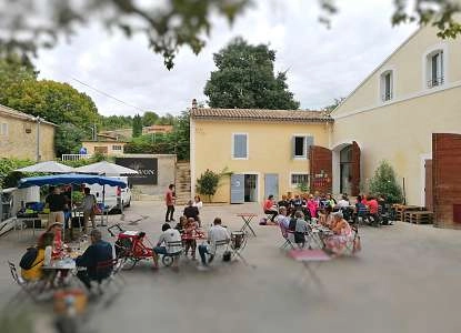 Vins et coquillages au Château de Calavon