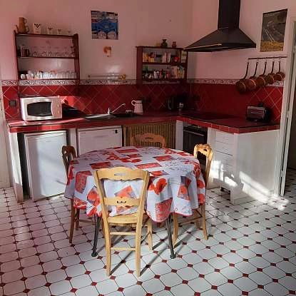demeure du barri cuisine.jpg