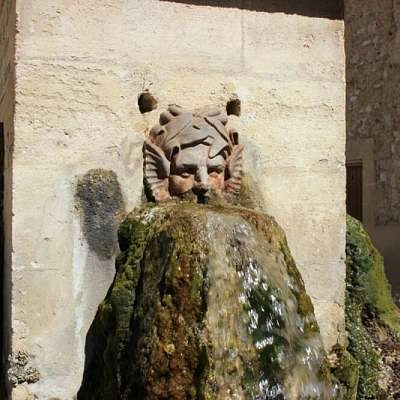 8 merveilleuses fontaines dans le Luberon