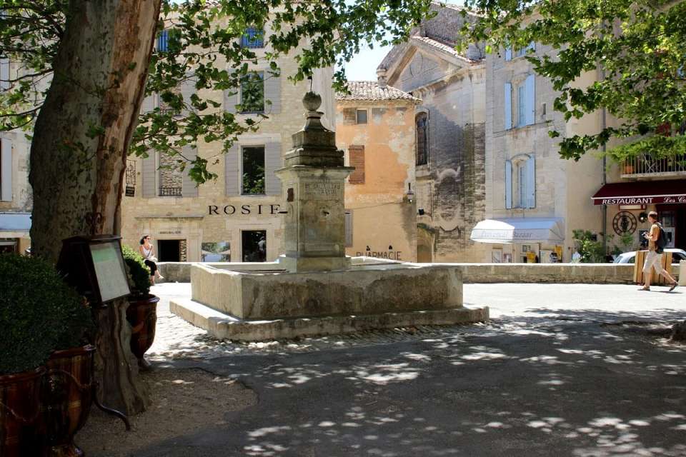 Tourisme en Luberon, hébergements et activités pour vos vacances