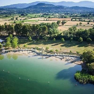 Plan d'eau du camping Val de Durance